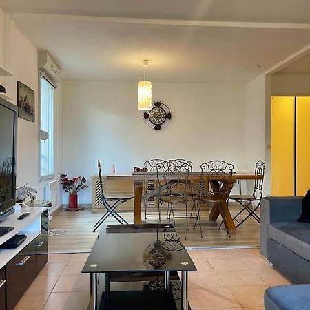 L'Appartement Michelet - Parking Prive Et Gratuit - 2Km Cite Medievale Carcassonne Exterior foto