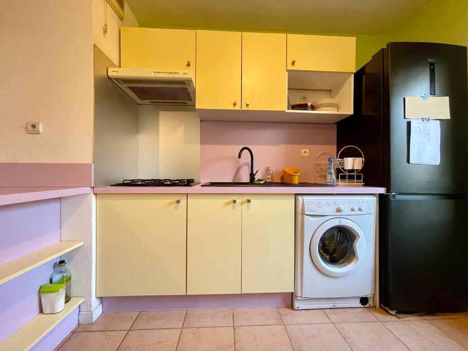 L'Appartement Michelet - Parking Prive Et Gratuit - 2Km Cite Medievale Carcassonne Exterior foto